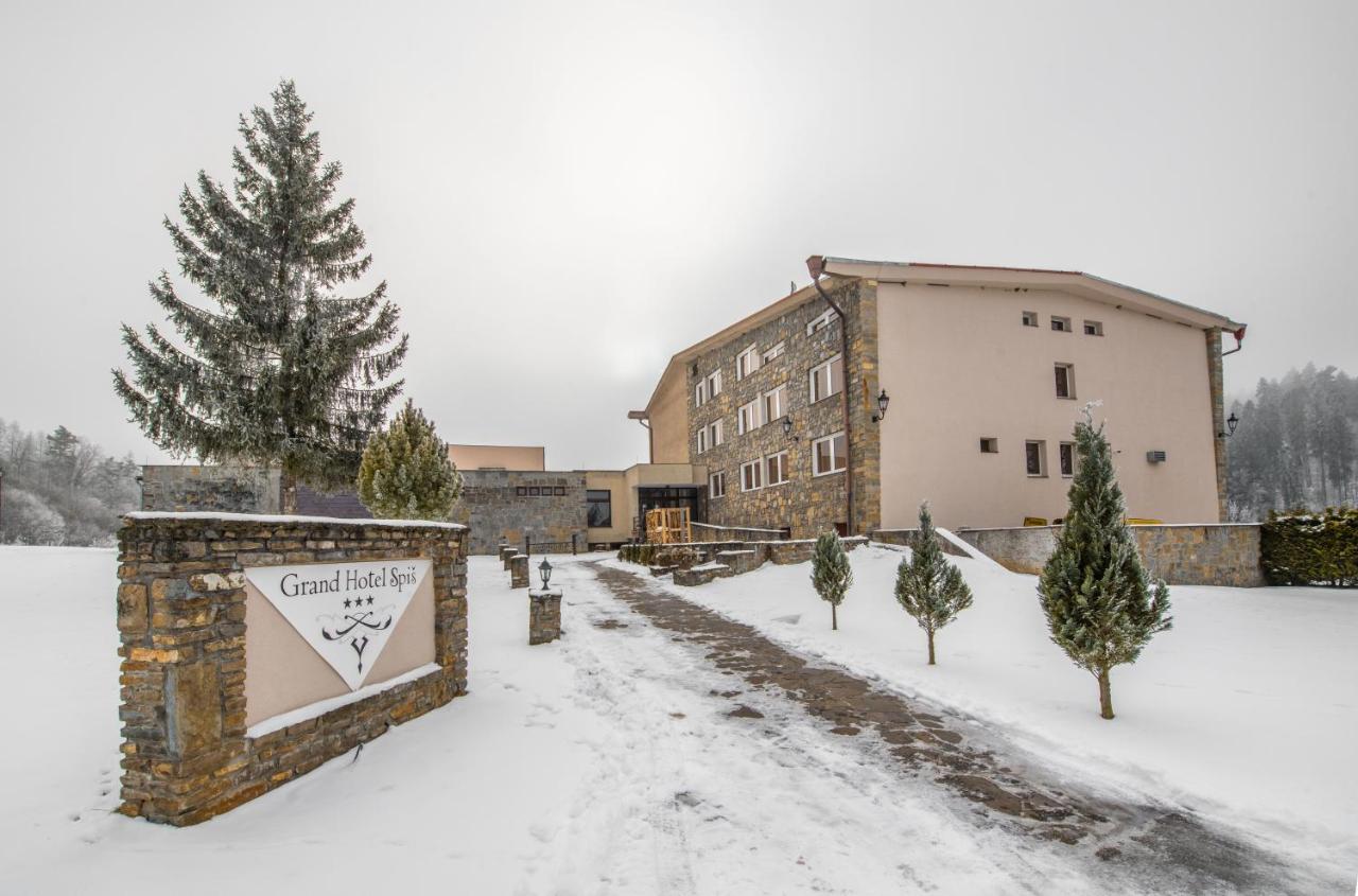 Spišské Tomášovce Grand Hotel Rooms المظهر الخارجي الصورة