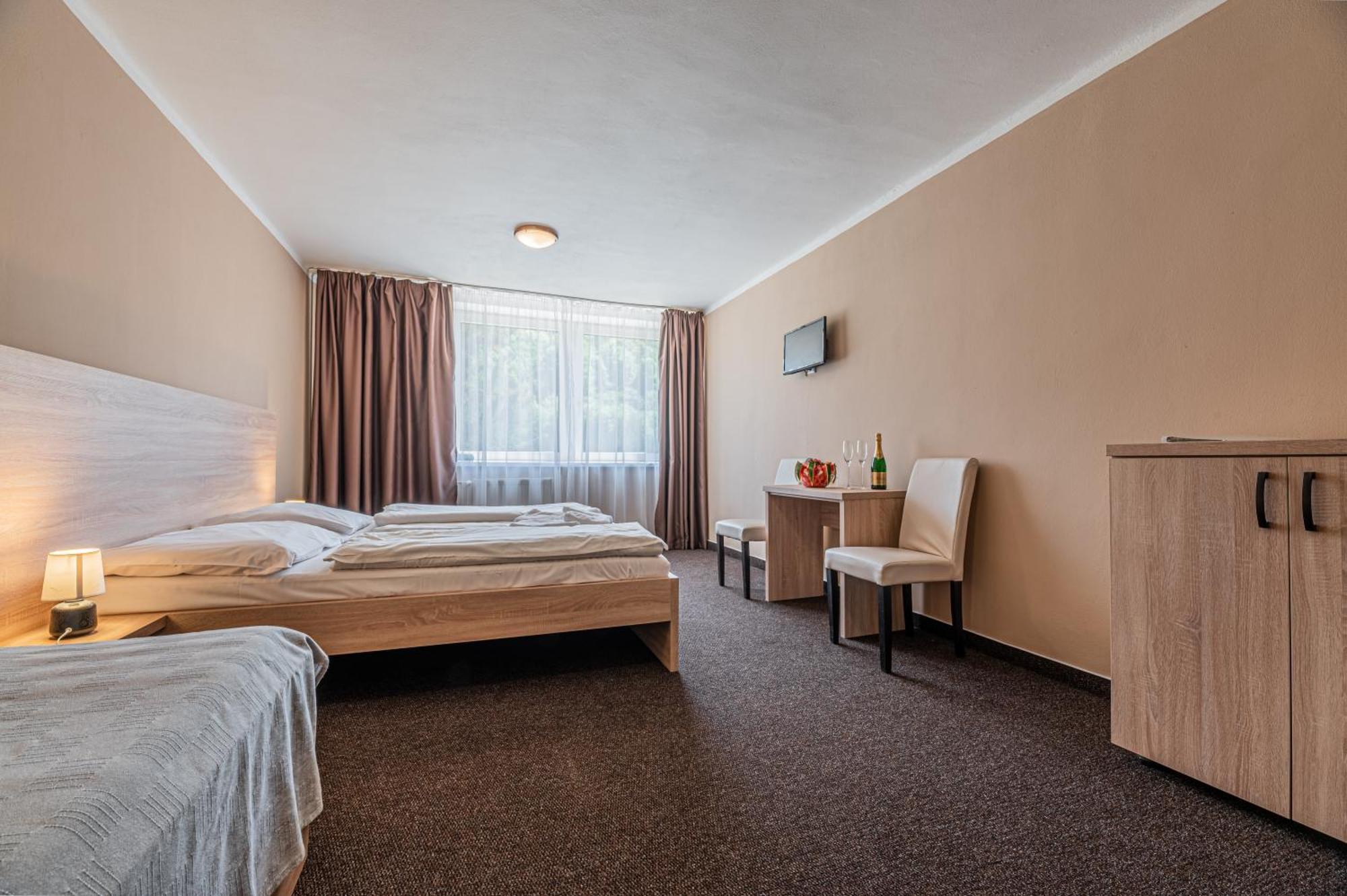 Spišské Tomášovce Grand Hotel Rooms المظهر الخارجي الصورة