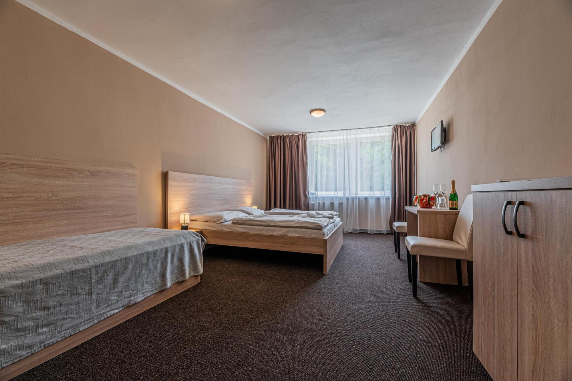 Spišské Tomášovce Grand Hotel Rooms المظهر الخارجي الصورة