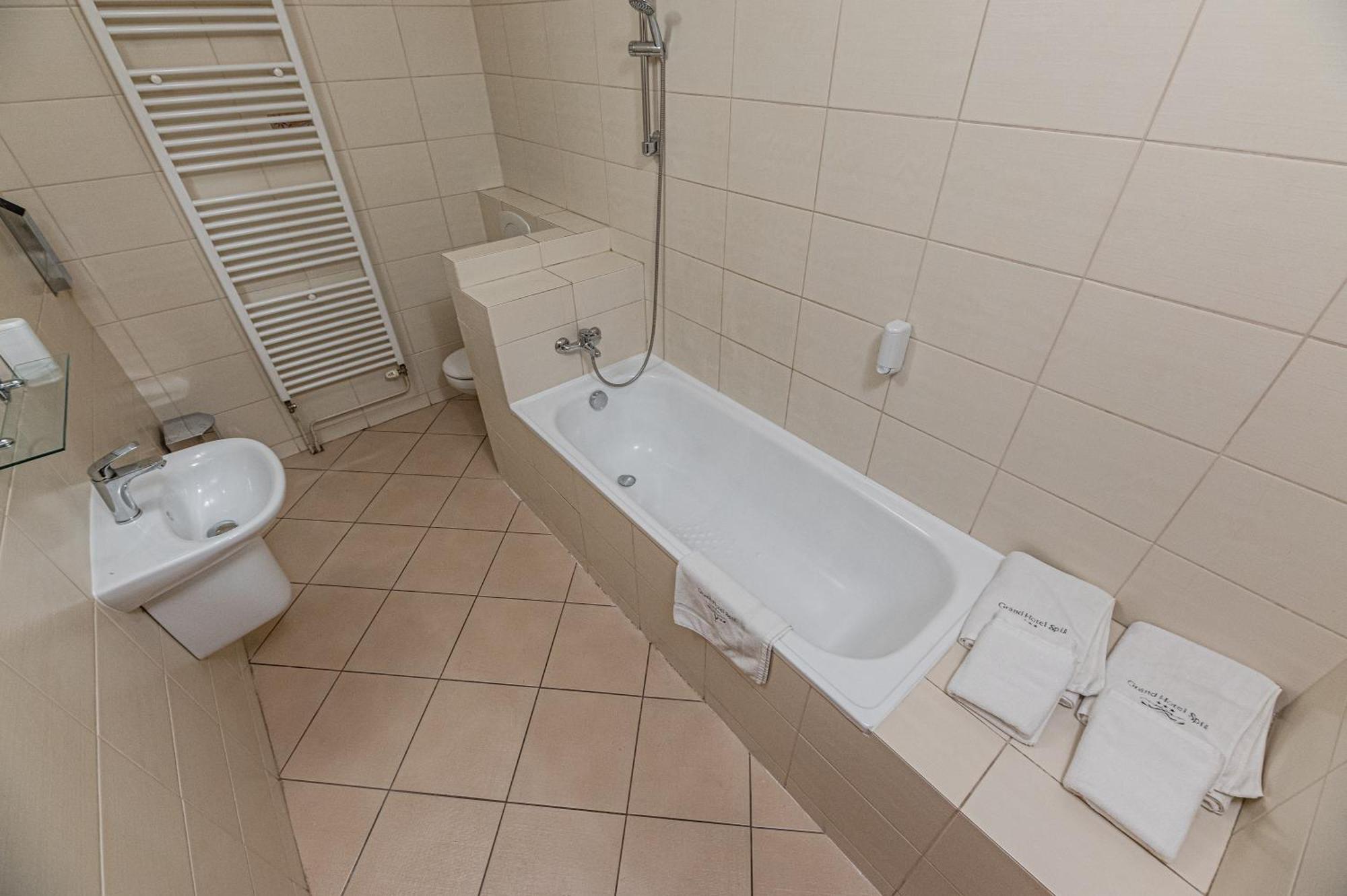 Spišské Tomášovce Grand Hotel Rooms المظهر الخارجي الصورة
